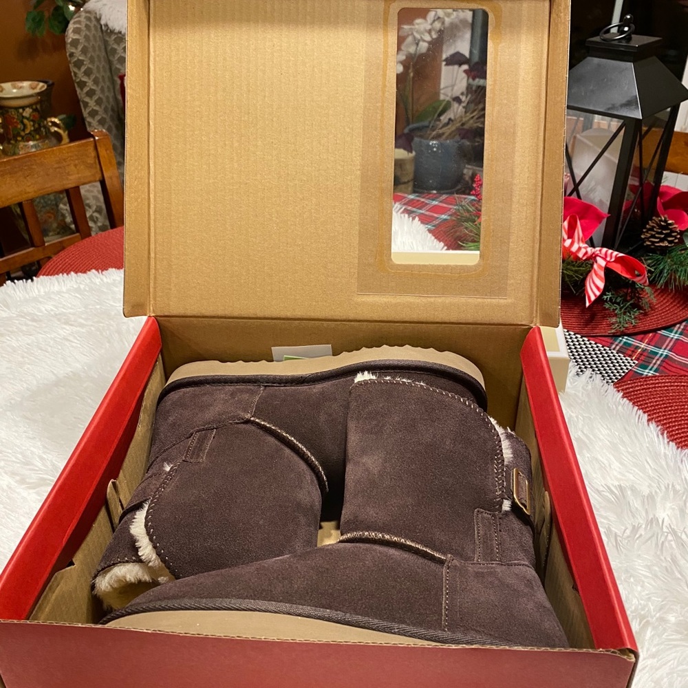 Style & Co Suede
Teenyy Cold-Weather Booties, Sz 7